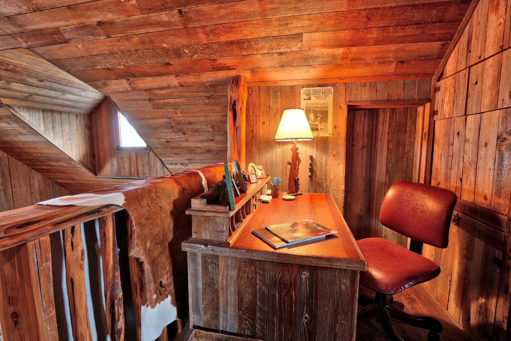 Log Cabin At Old Glory Ranch Wimberley Ngoại thất bức ảnh