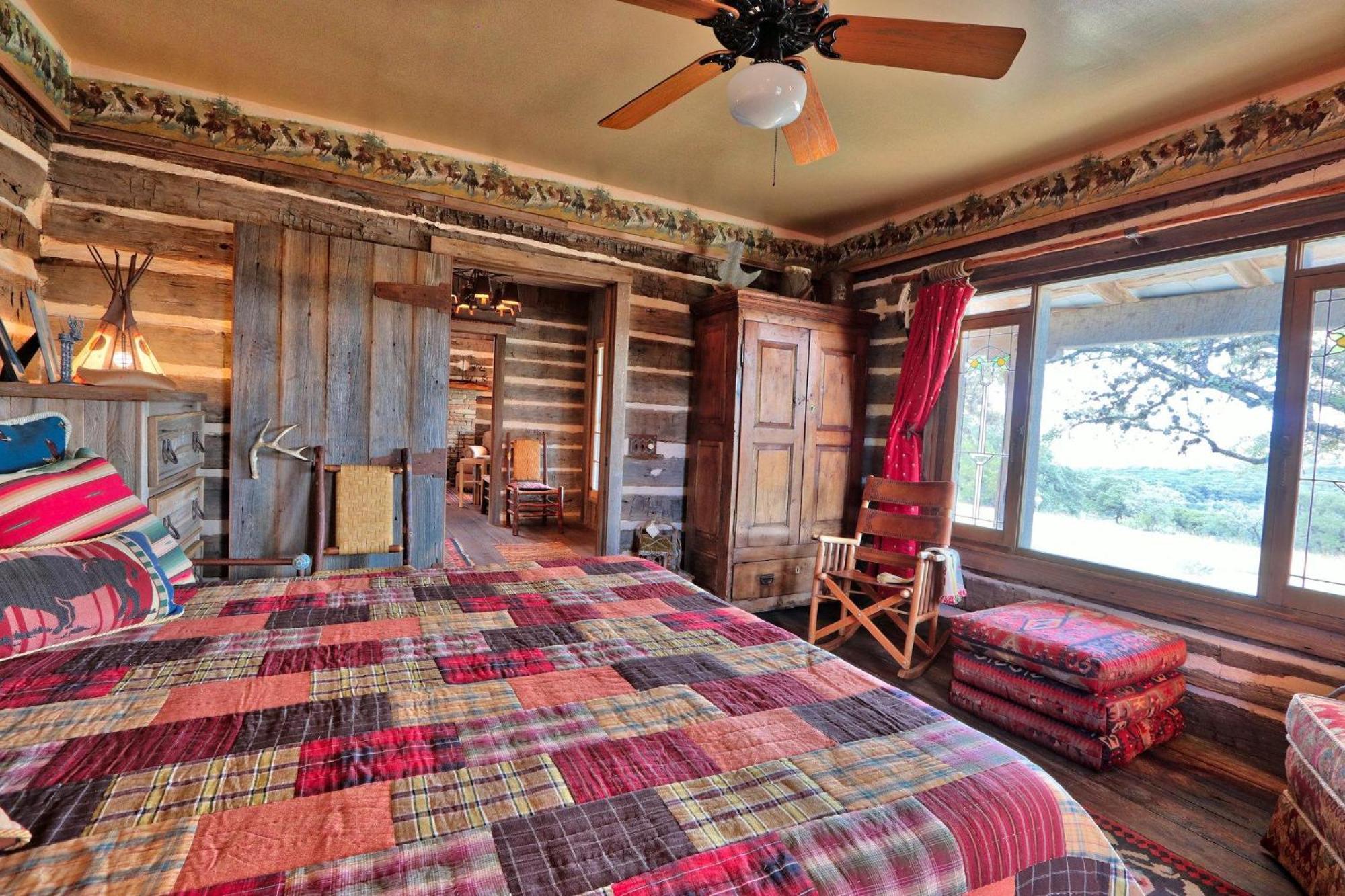 Log Cabin At Old Glory Ranch Wimberley Ngoại thất bức ảnh