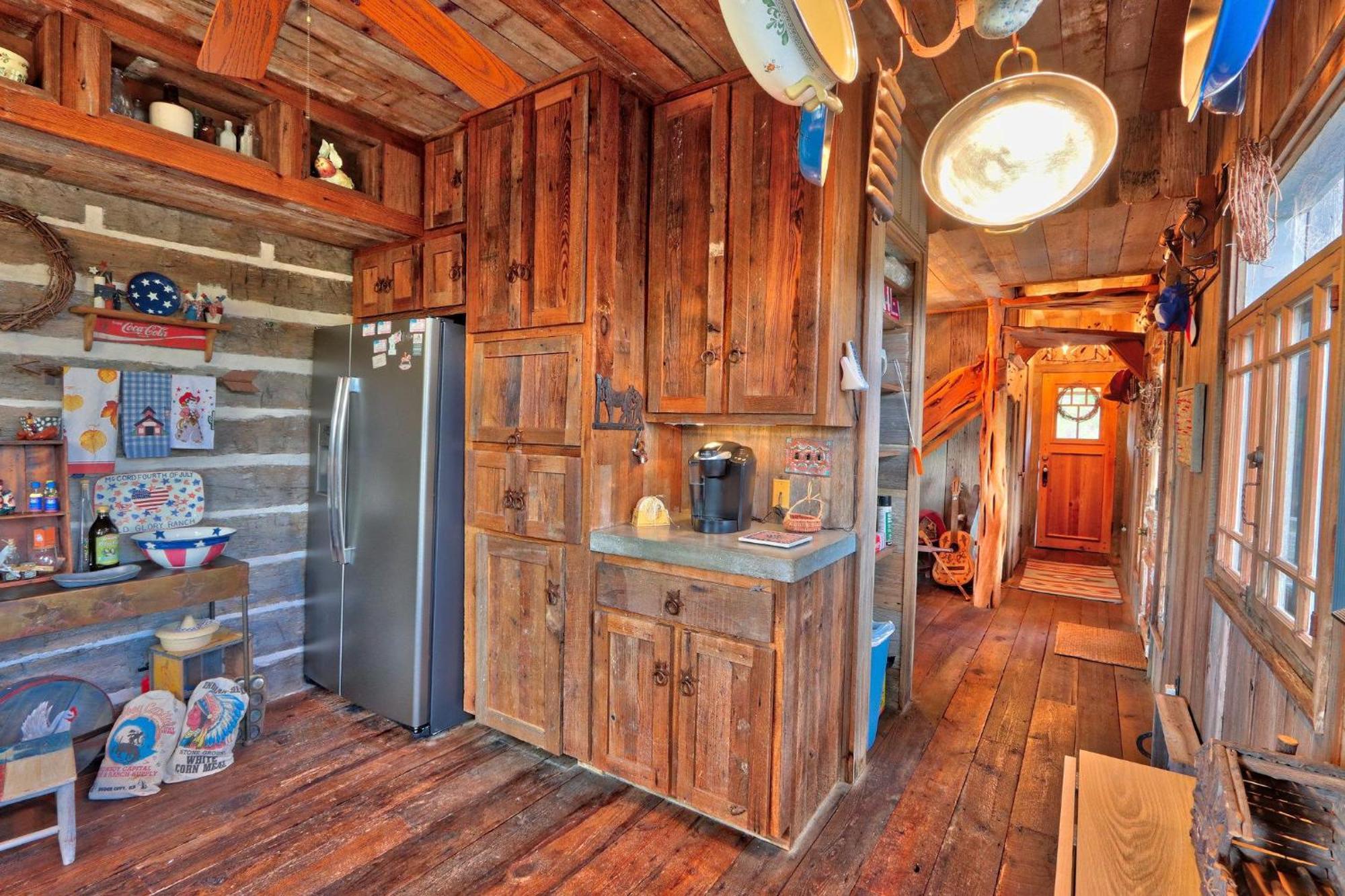 Log Cabin At Old Glory Ranch Wimberley Ngoại thất bức ảnh