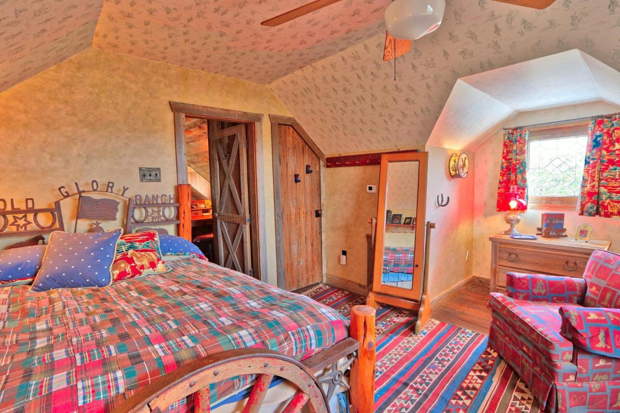 Log Cabin At Old Glory Ranch Wimberley Ngoại thất bức ảnh