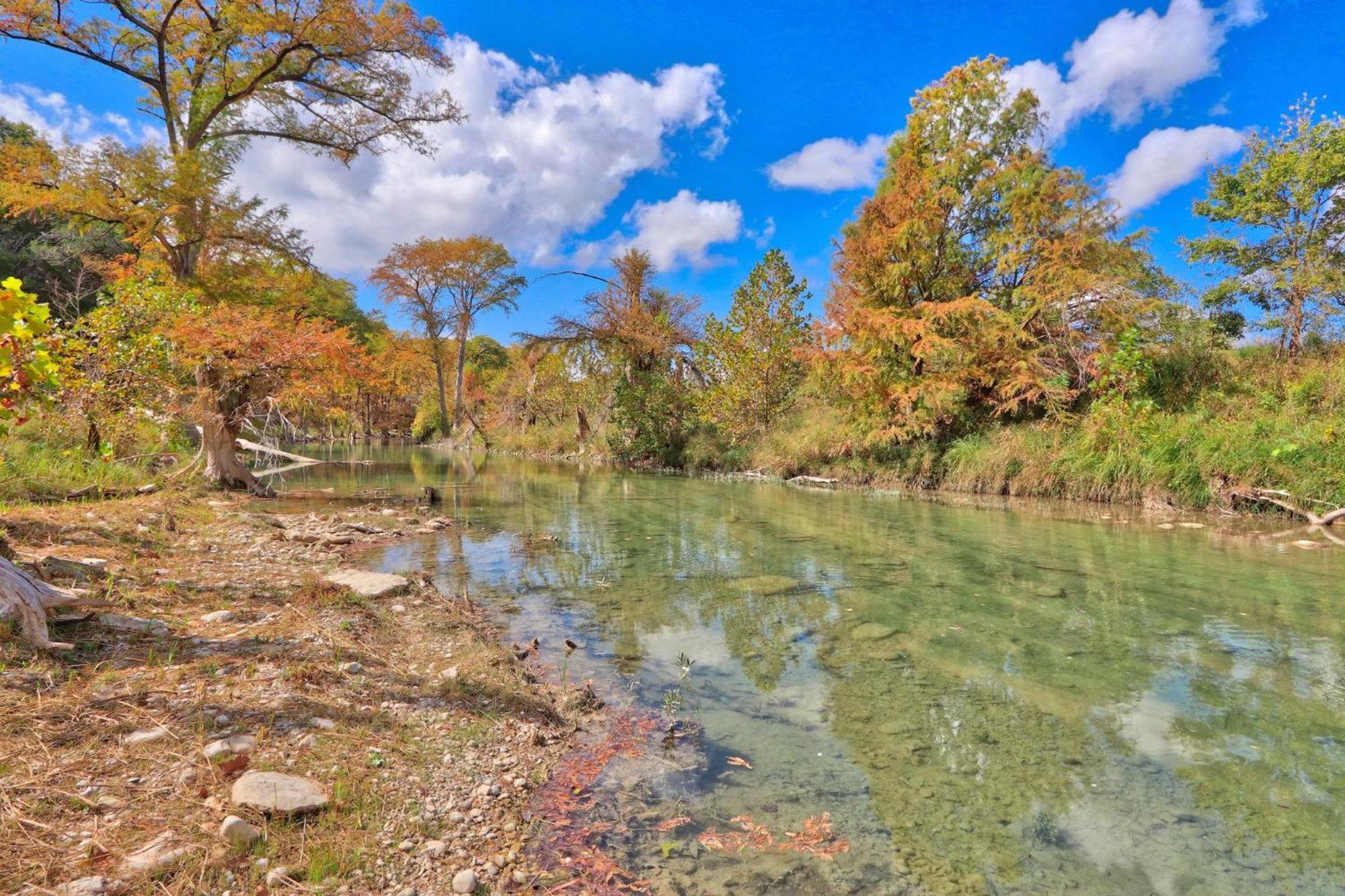 Log Cabin At Old Glory Ranch Wimberley Ngoại thất bức ảnh